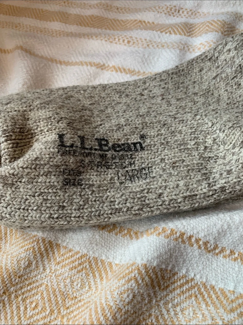 L.L. Bean Wool Stretch Socks Size Large